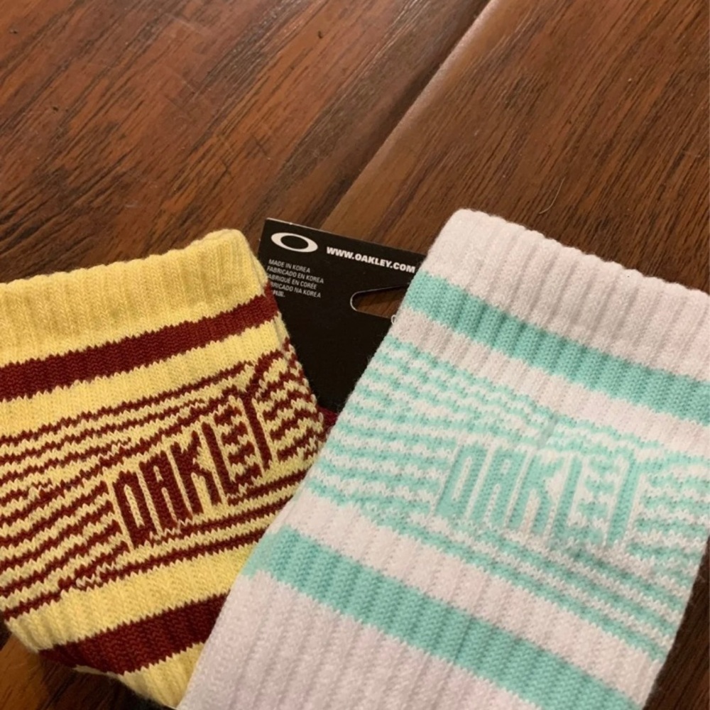 Vintage style Oakley socks